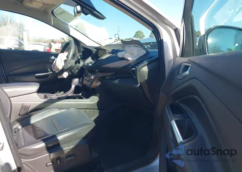 2017 Ford Escape Titanium из США, поврежденный, VIN 1FMCU0JD7HUE54135